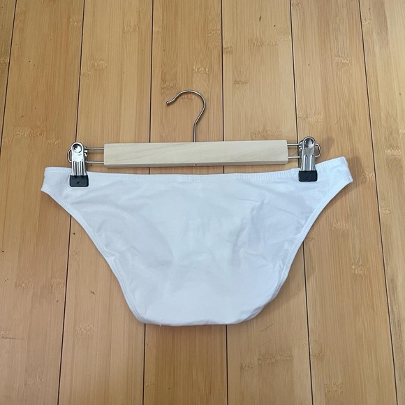 Size 30-32 Bikini Brief - Picture 2 of 4